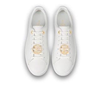 Louis Vuitton Front row sneakers